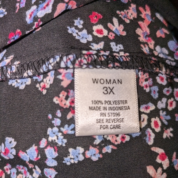 Bundle Roz& AL , Charlotte Russe,St Johns Bay Blouses Size 3X  / 3 blouses - Picture 7 of 8